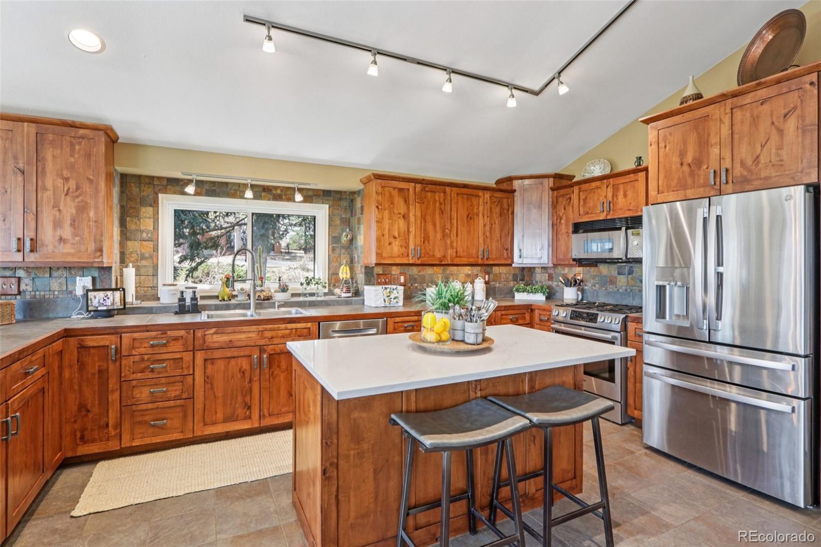 6640 Paiute Court