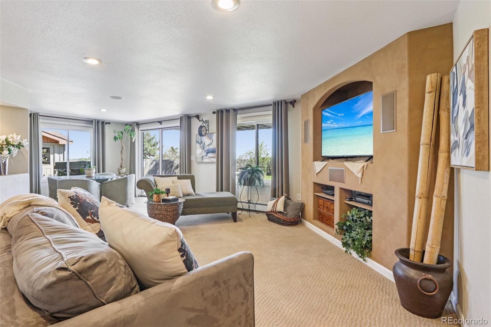 6640 Paiute Court