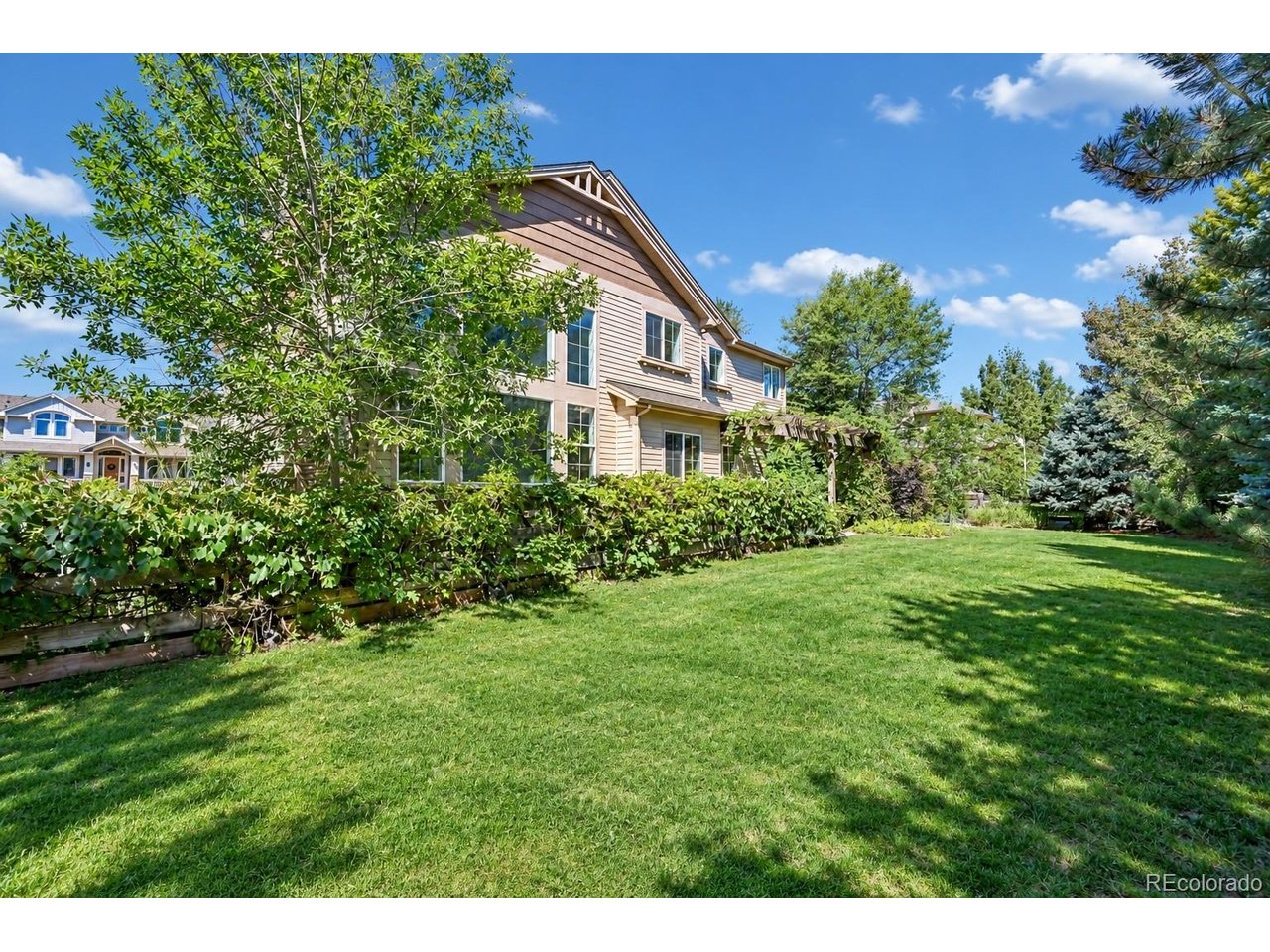 1189 Hawk Ridge Rd