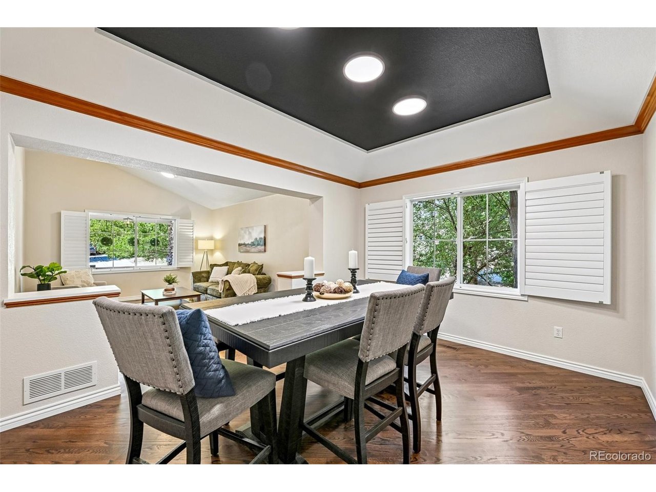 1189 Hawk Ridge Rd