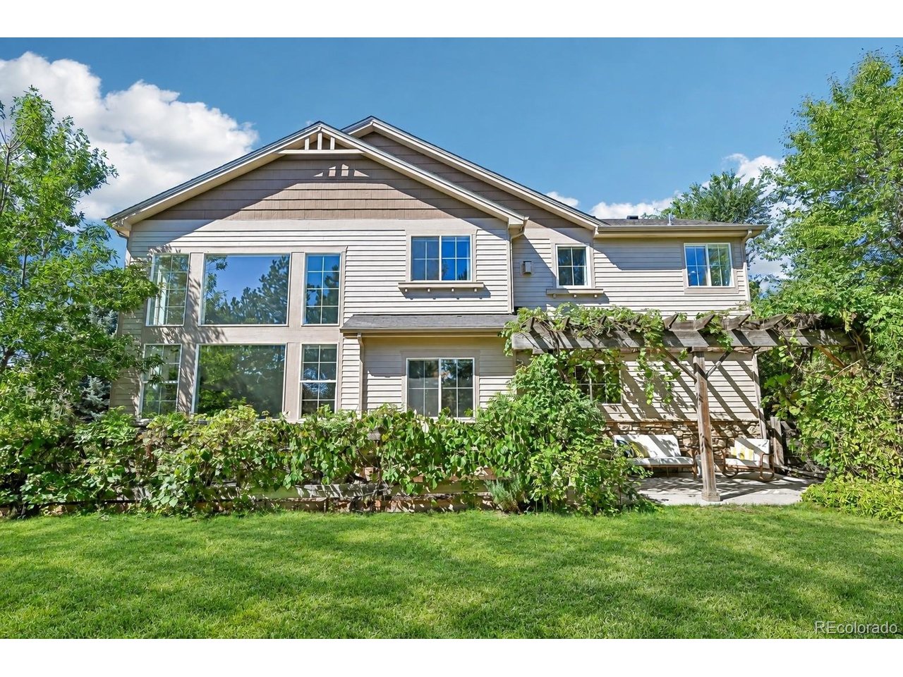 1189 Hawk Ridge Rd