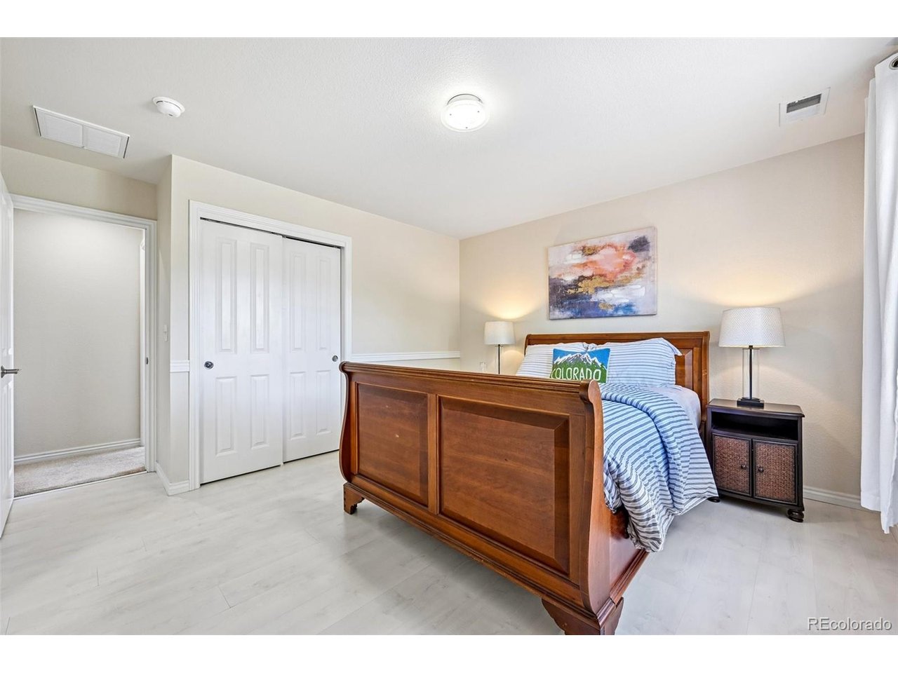 1189 Hawk Ridge Rd