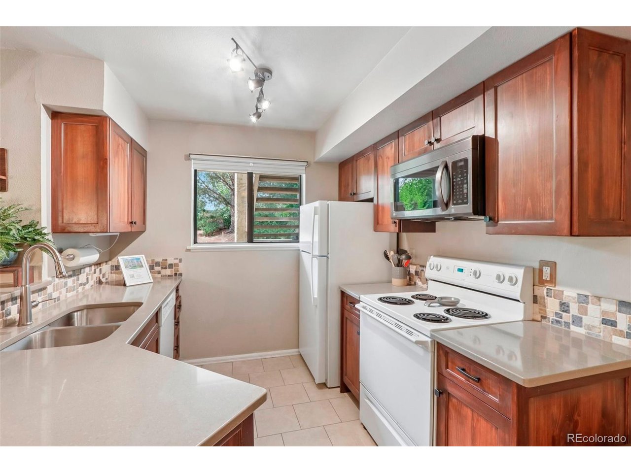 60 S Boulder Cir 6016