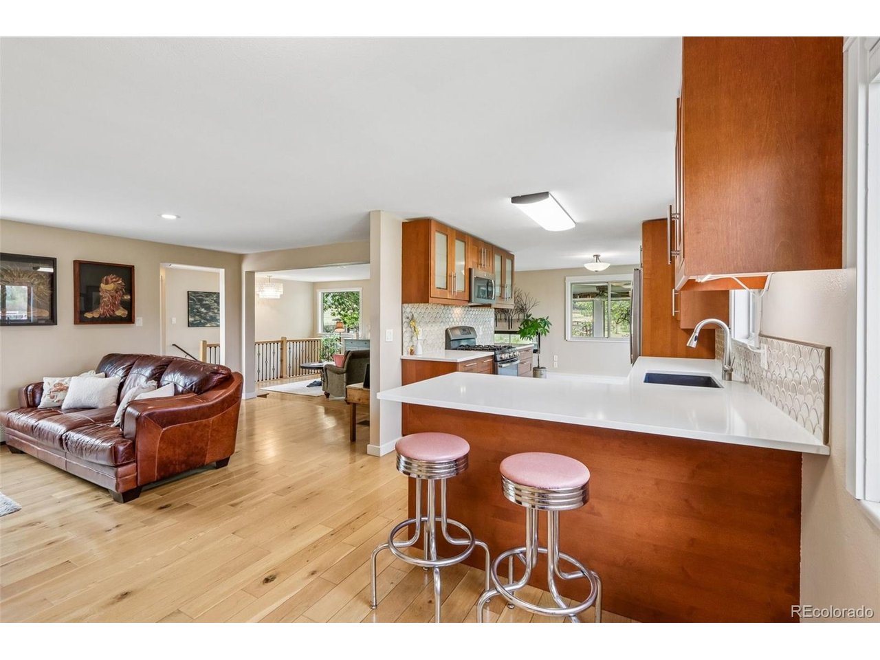 7922 Meadowlake Rd