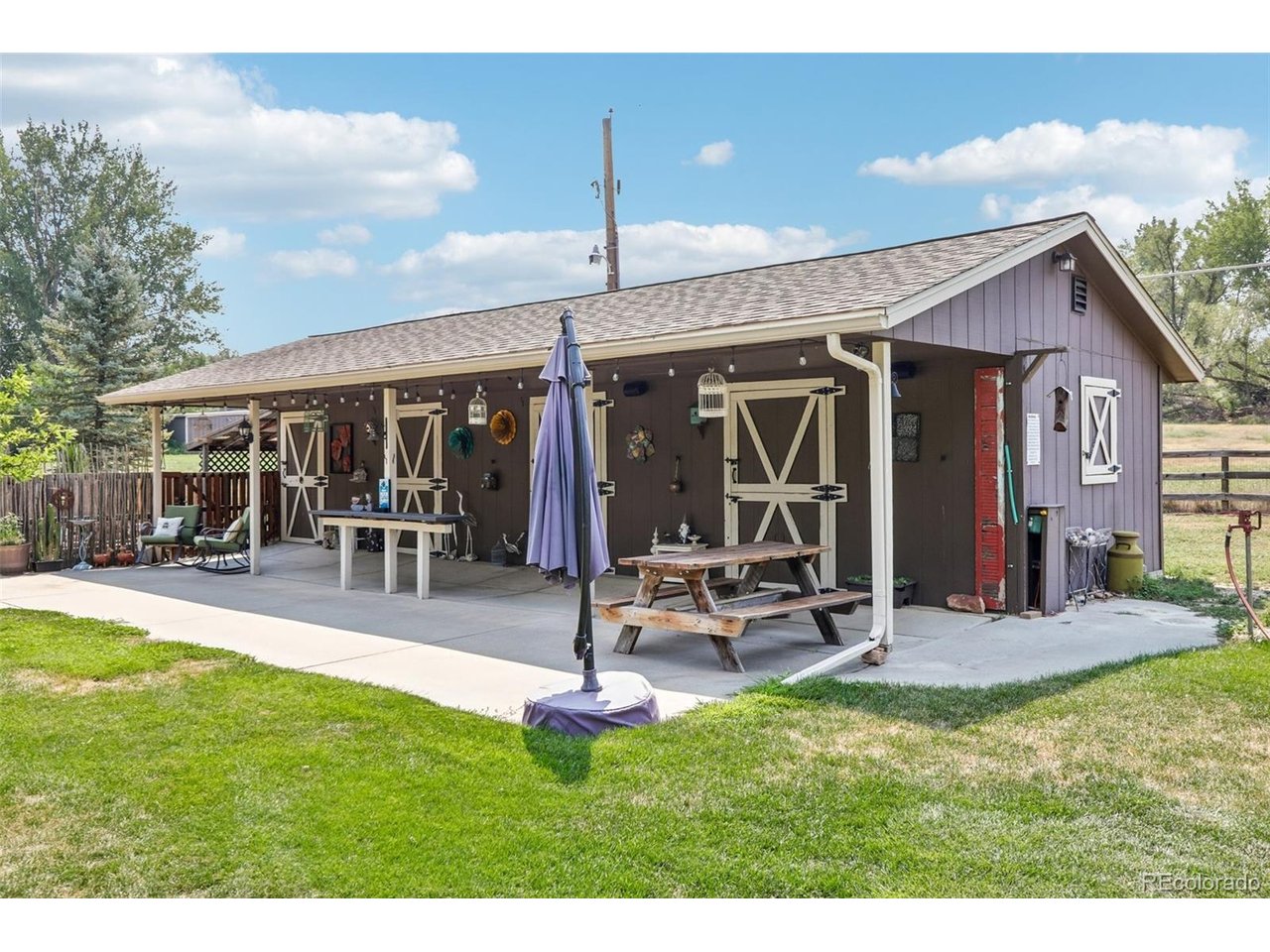 7922 Meadowlake Rd
