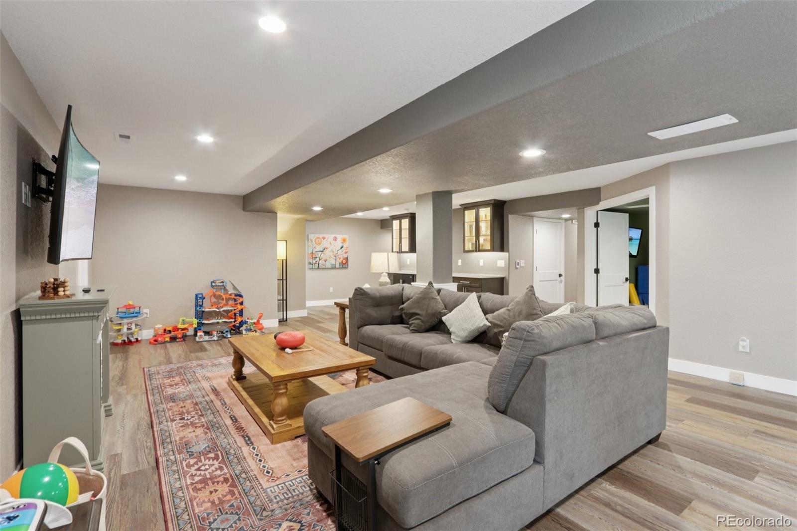 6957 Peppertree Drive