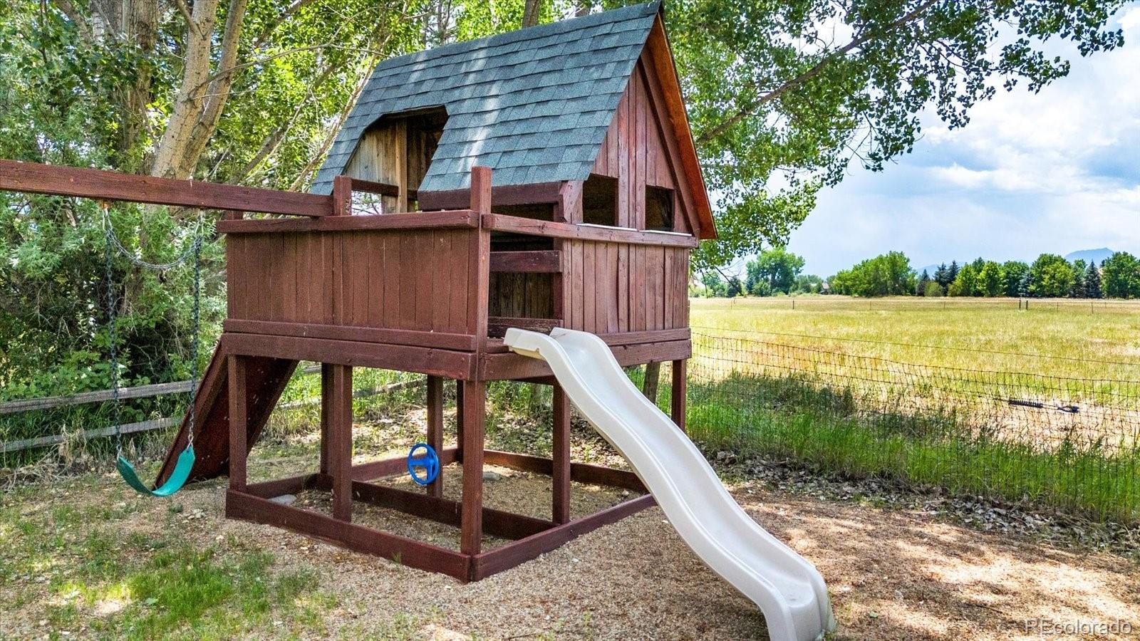 6957 Peppertree Drive