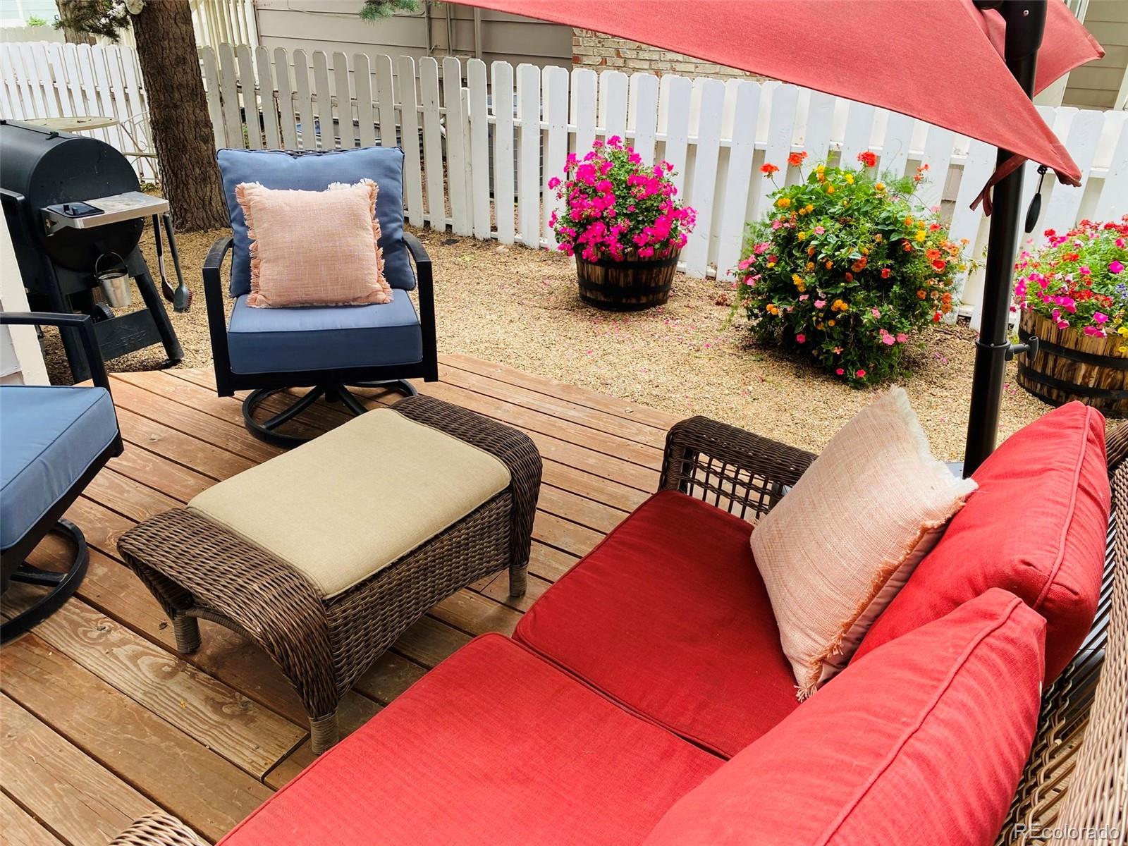 8079 Meadowdale Square