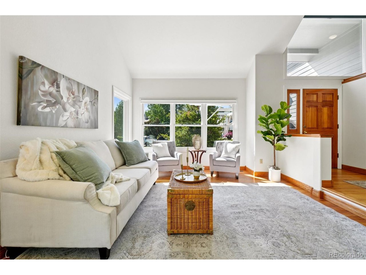 7999 Centrebridge Dr