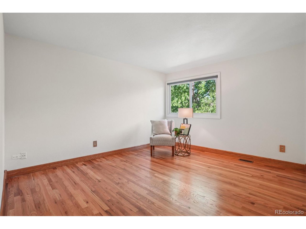 7999 Centrebridge Dr