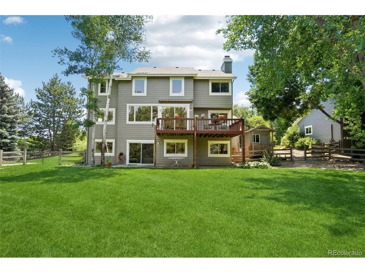 7999 Centrebridge Dr