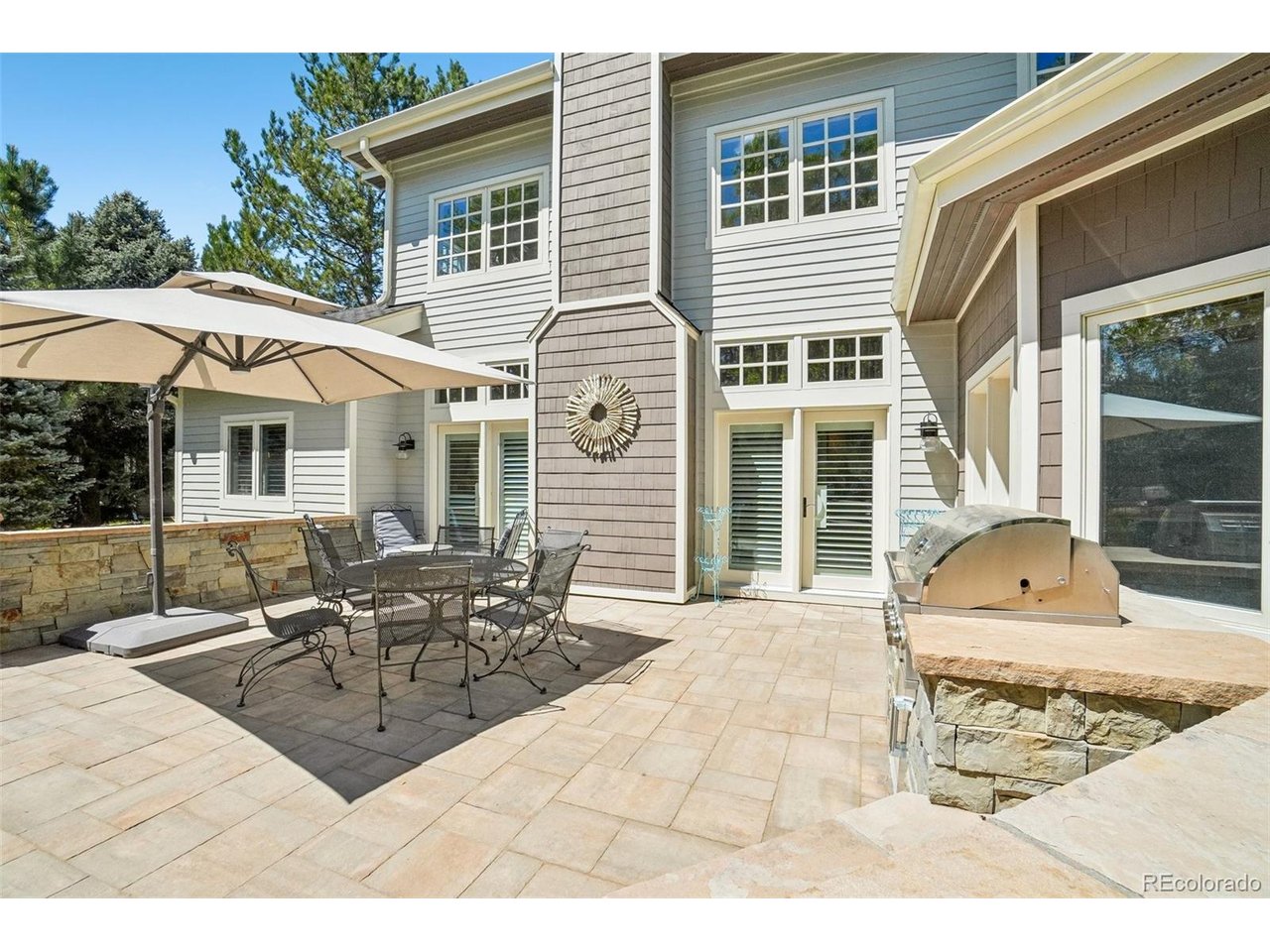 8408 Brittany Pl