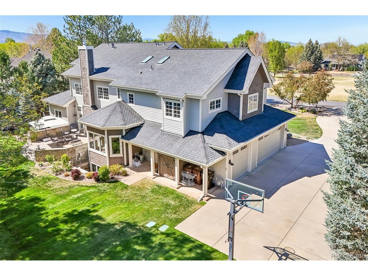 8408 Brittany Pl
