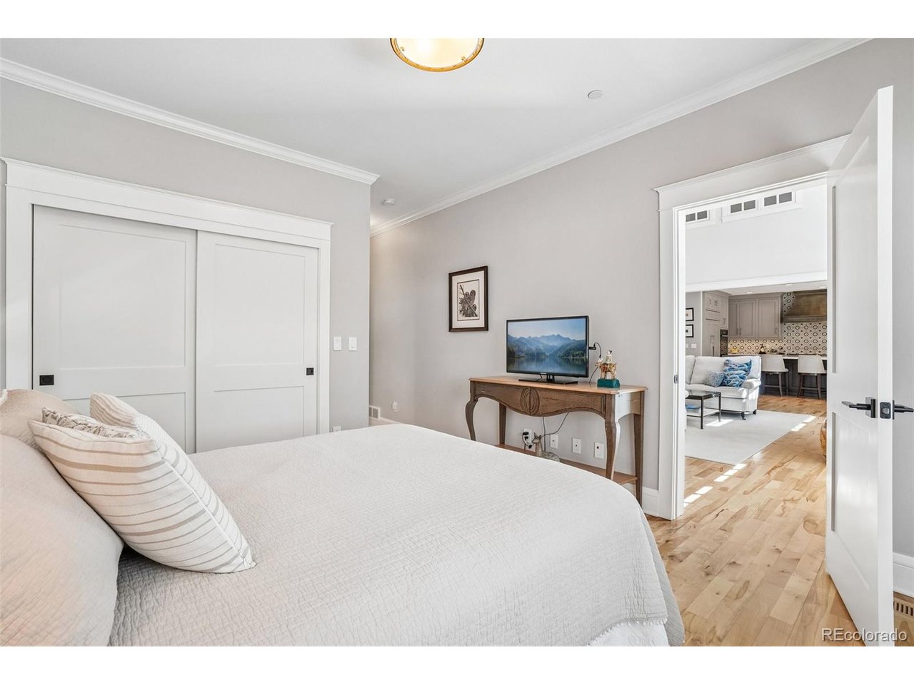 8408 Brittany Pl