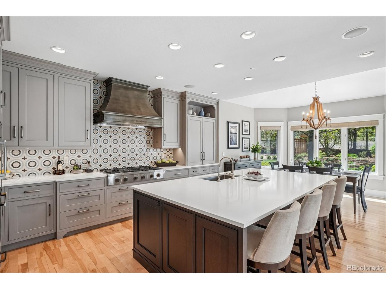 8408 Brittany Pl