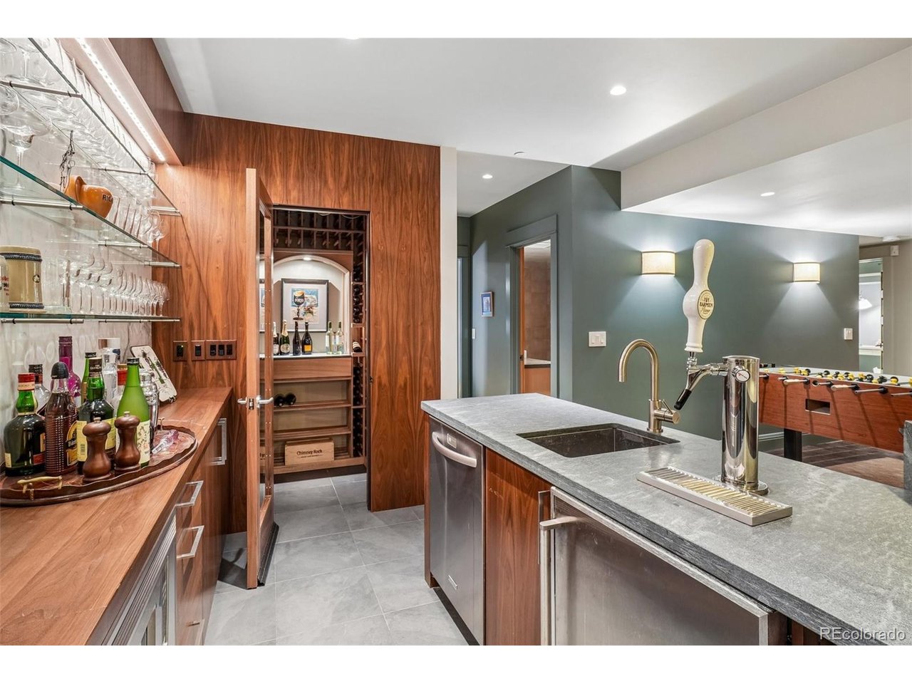8408 Brittany Pl