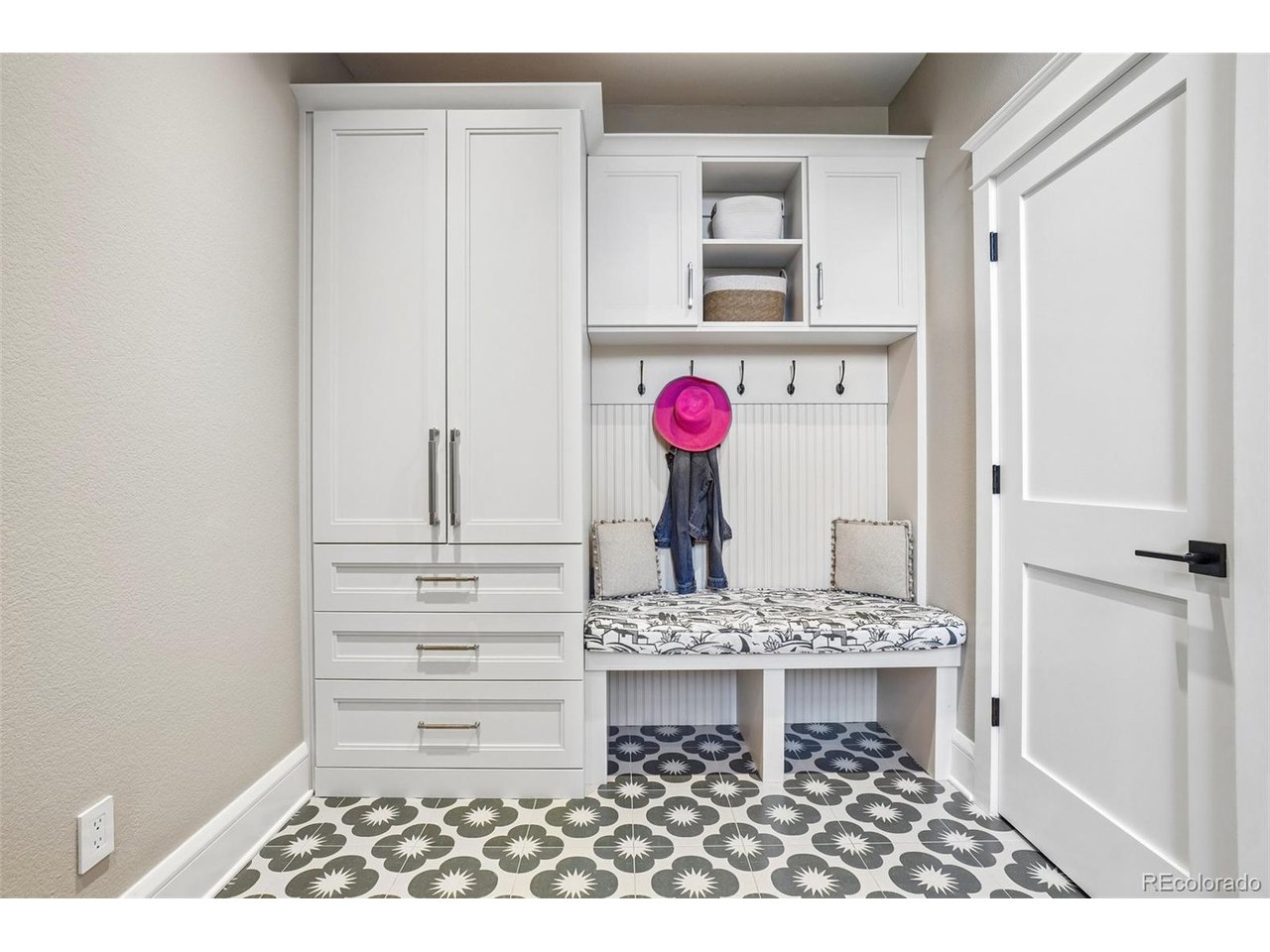 8408 Brittany Pl