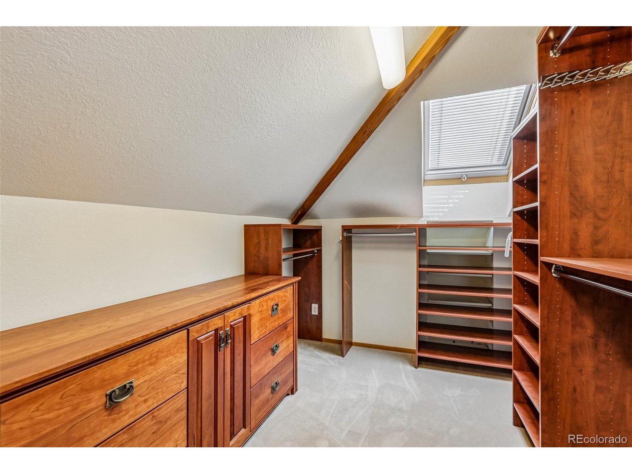 6624 Cherokee Ct