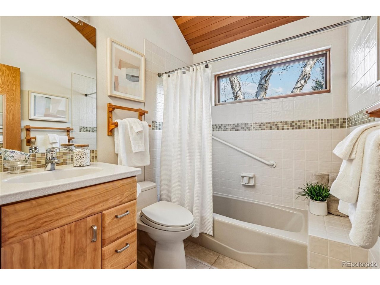 6624 Cherokee Ct