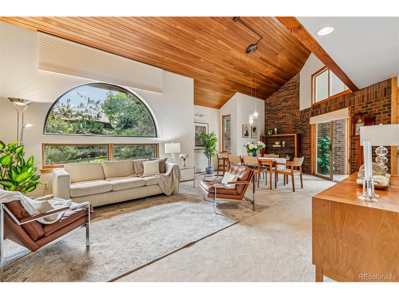 6624 Cherokee Ct