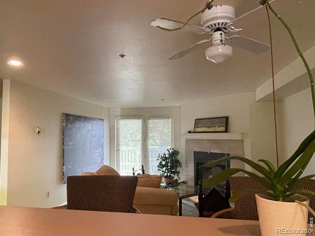 620 W Pearl Unit: B