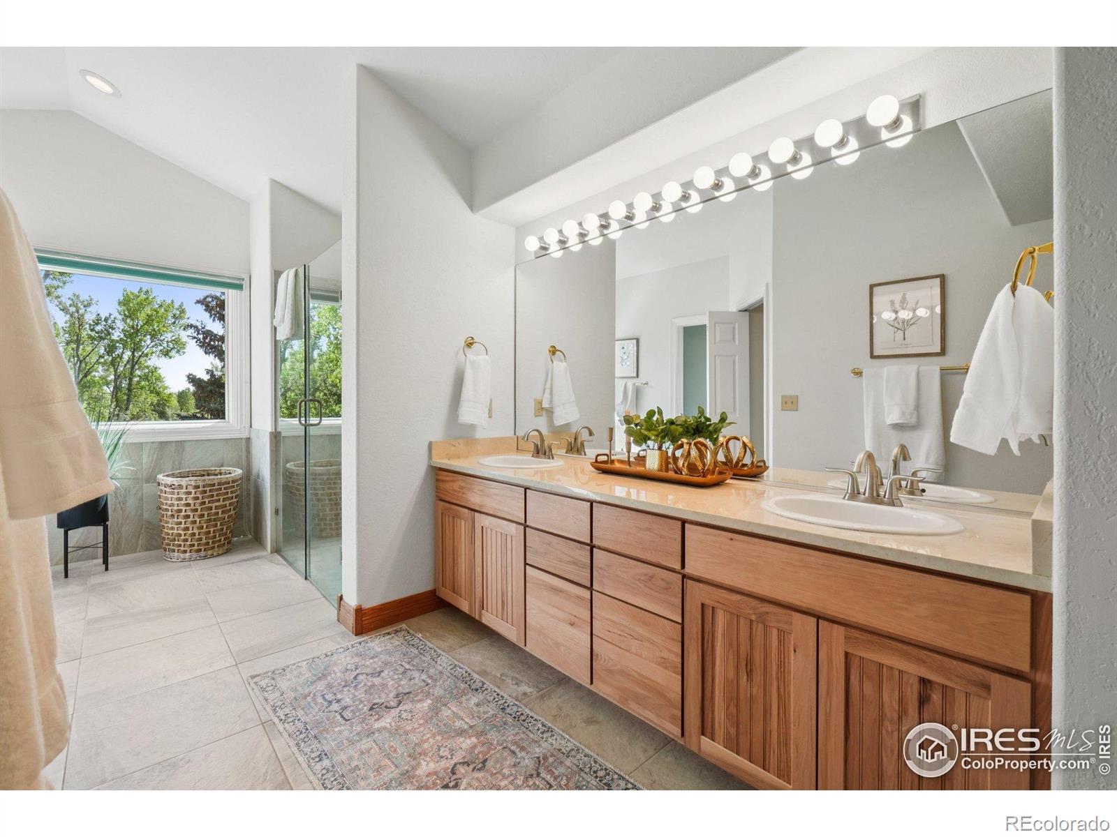7999 Centrebridge Drive