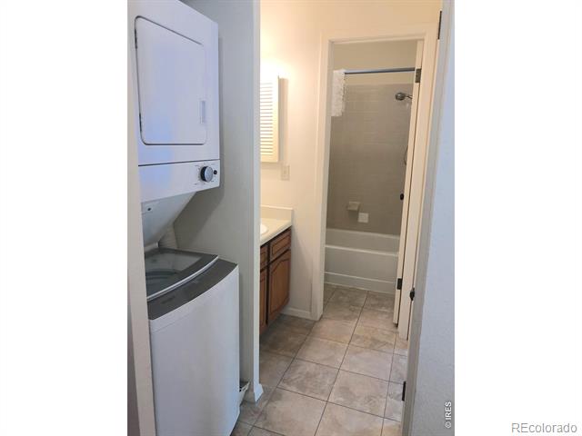 7933 Countryside Drive Unit: 123