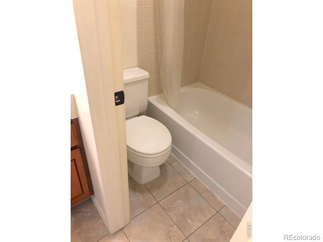 7933 Countryside Drive Unit: 123