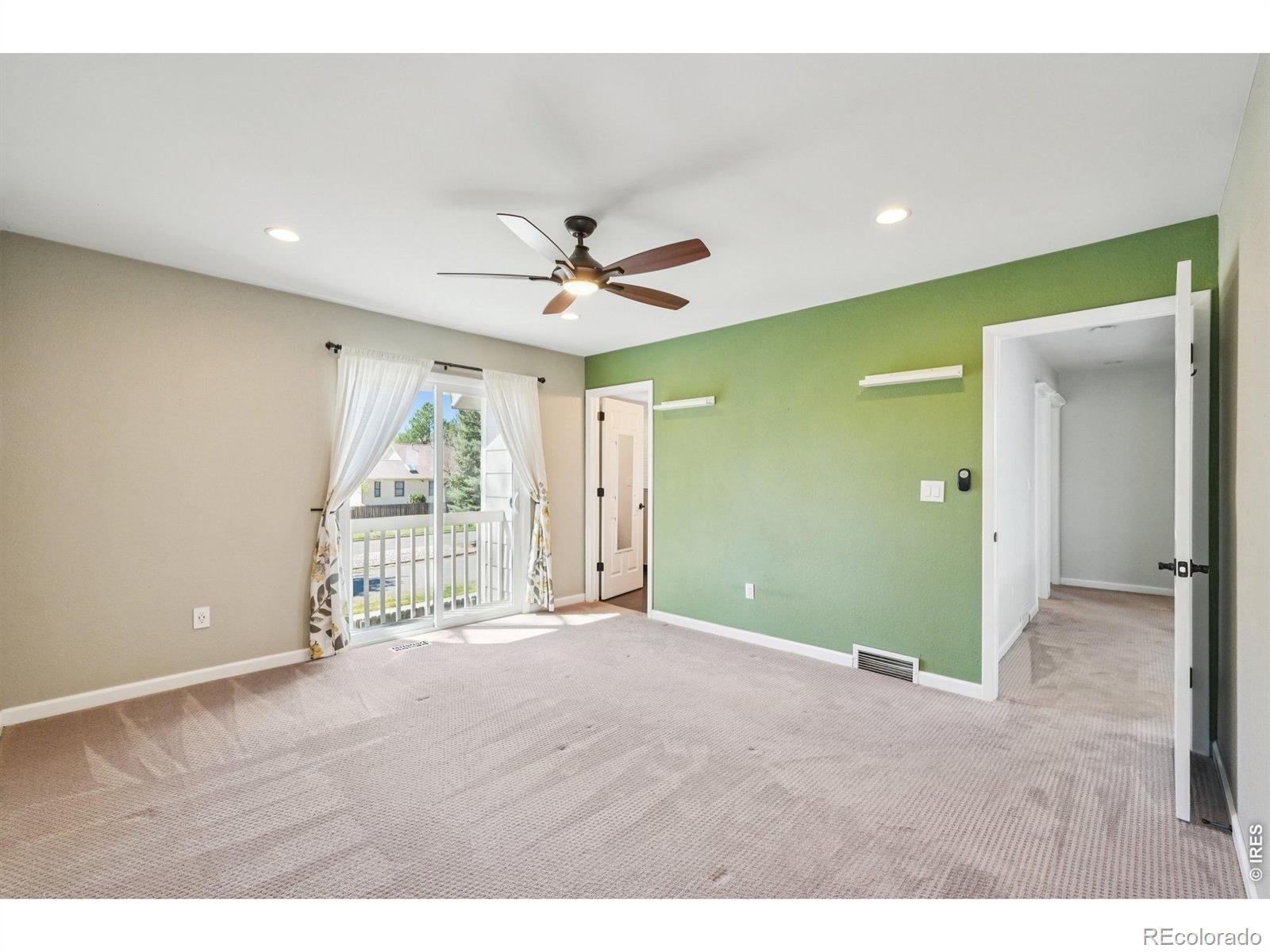 8064 Meadowdale Square