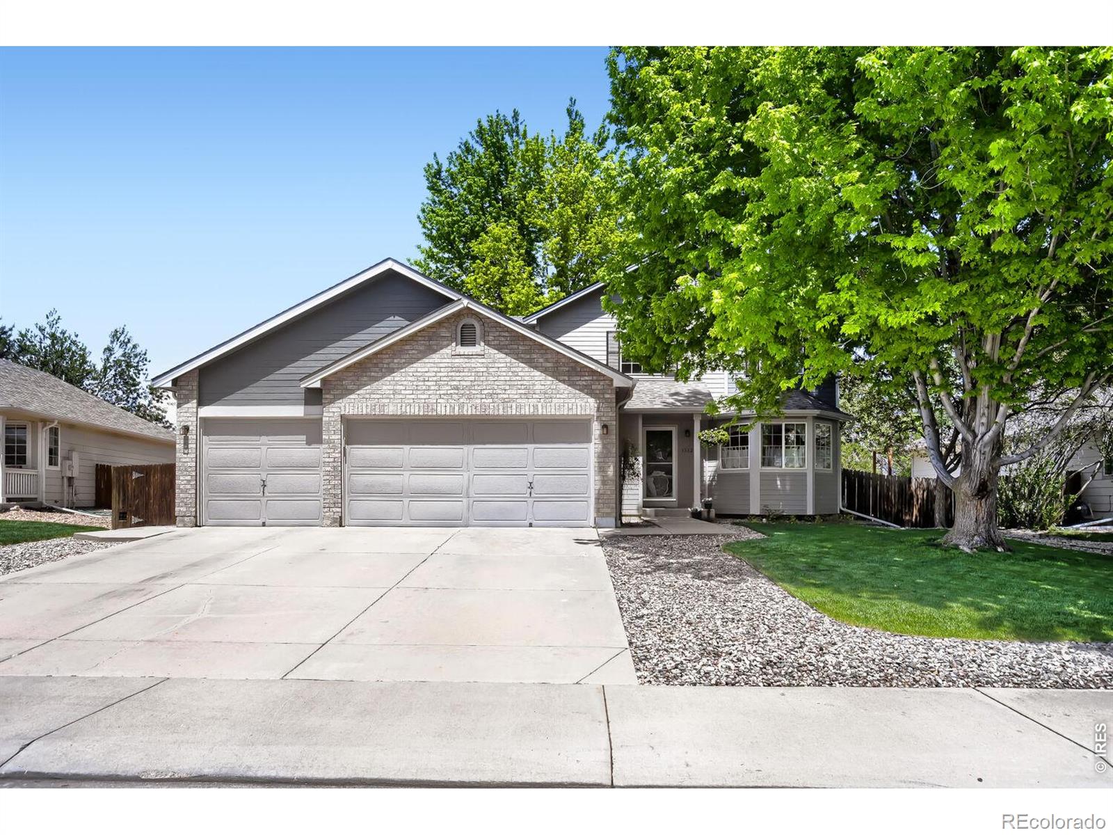 1512 Willowbrook Drive
