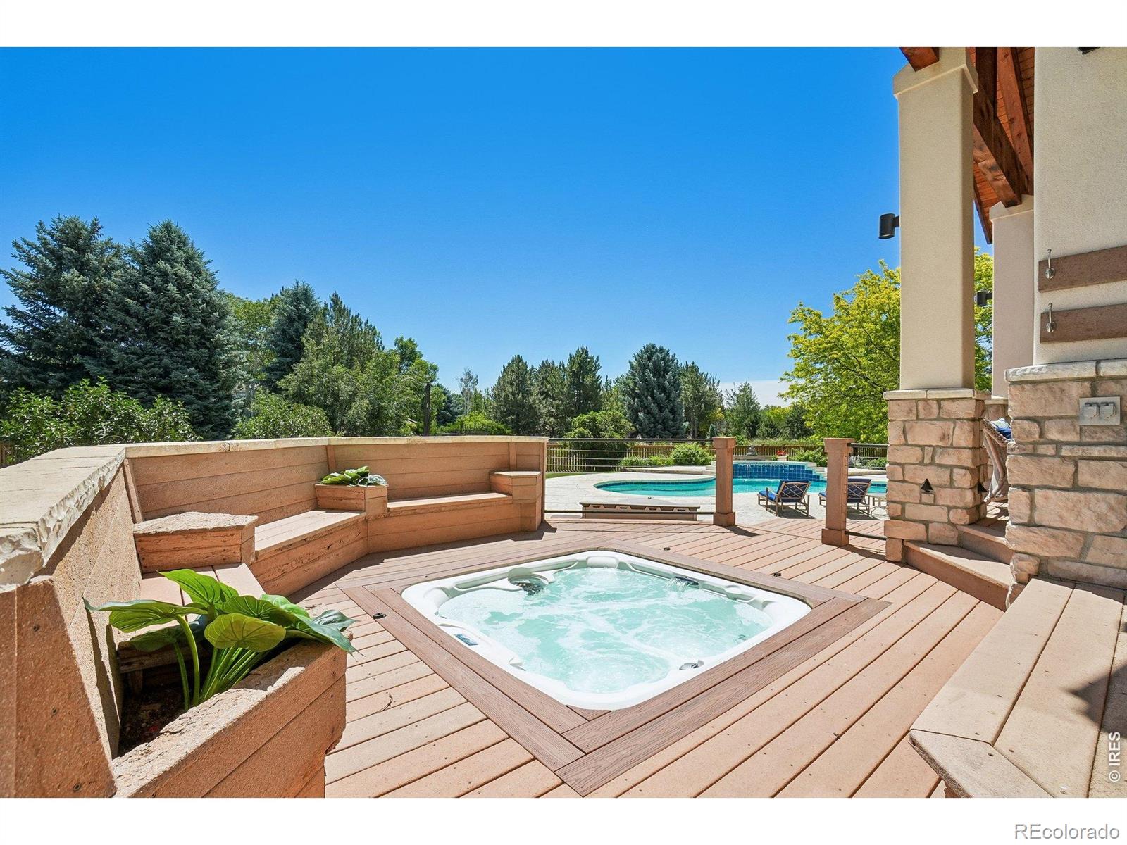 7688 Crestview Drive