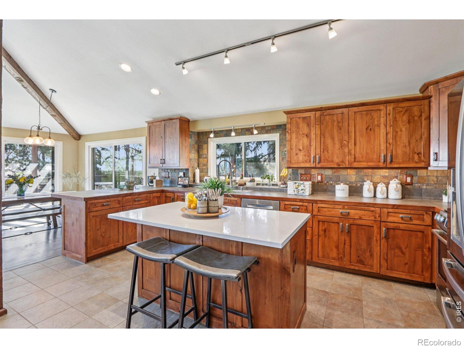6640 Paiute Court