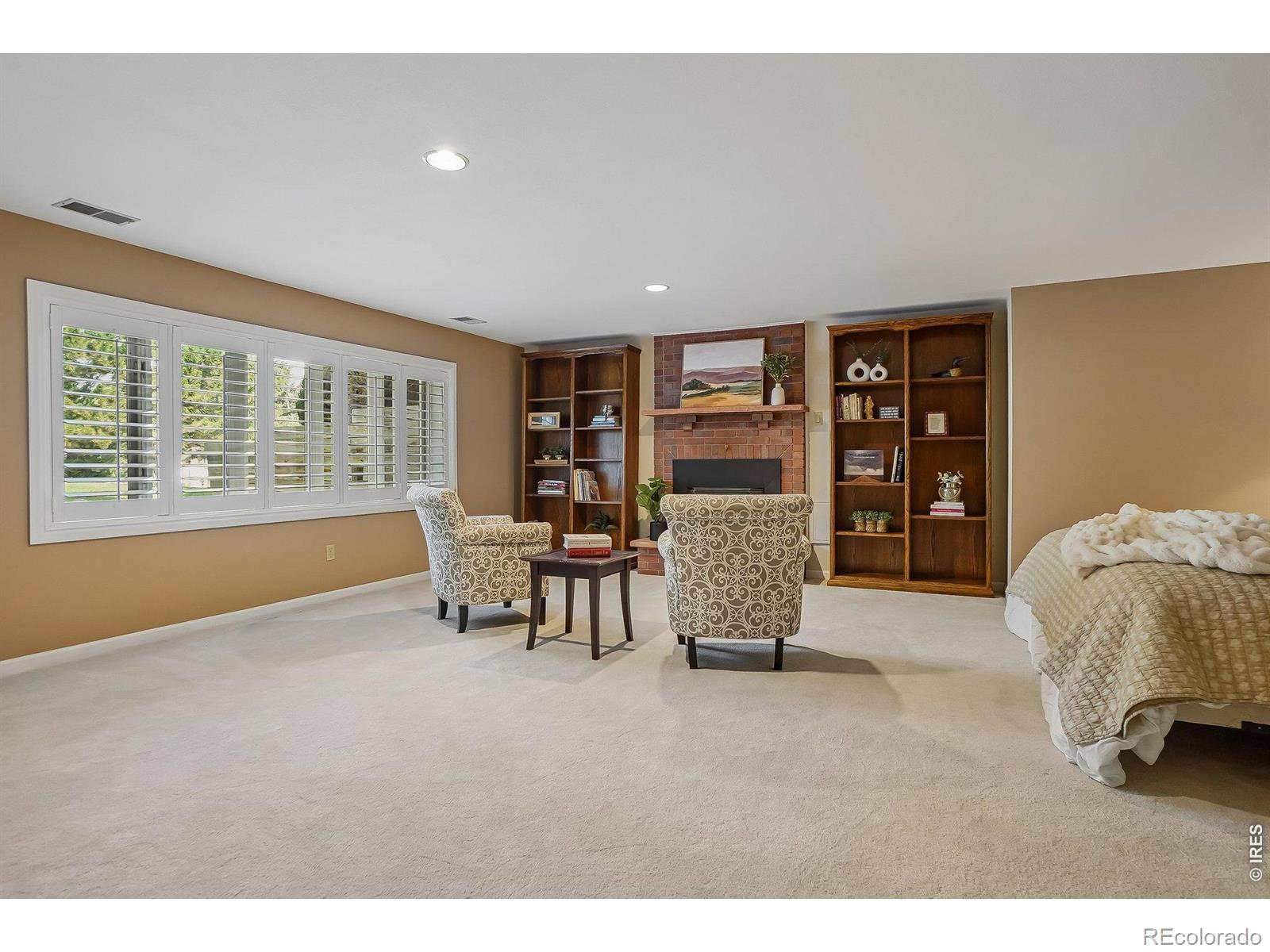 6939 Pawnee Way
