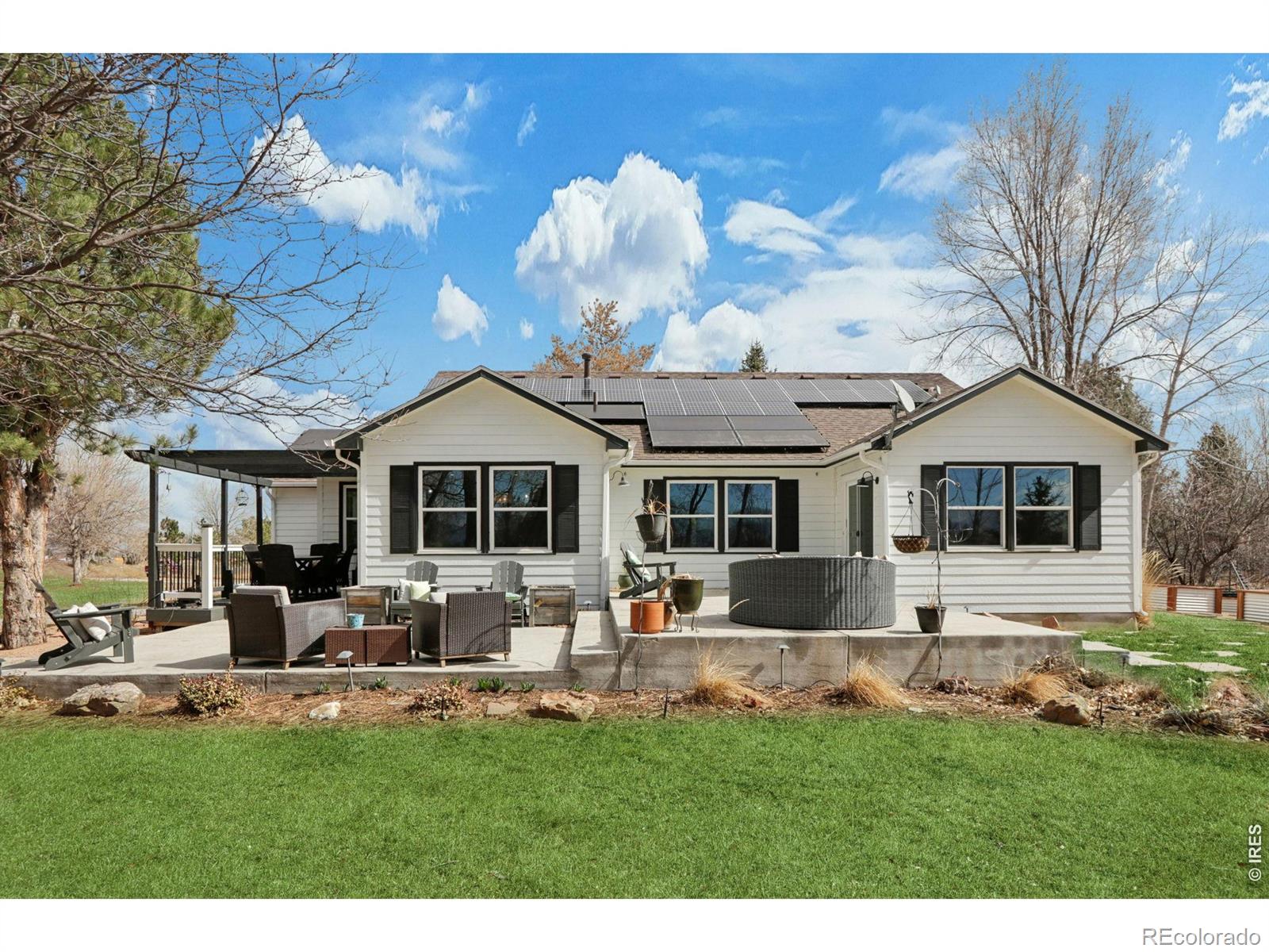 6957 Peppertree Drive