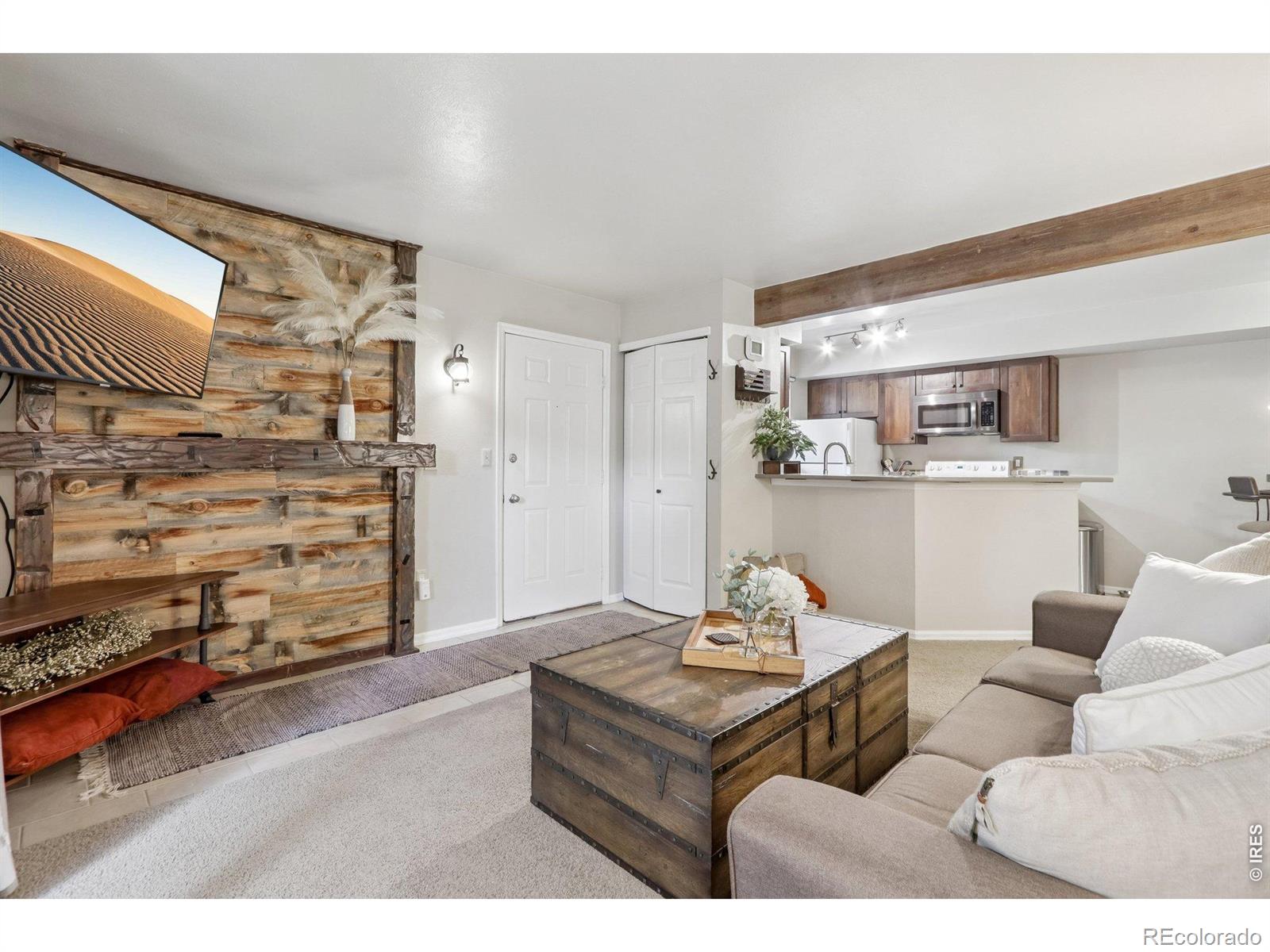 60 S Boulder Circle Unit: 6016