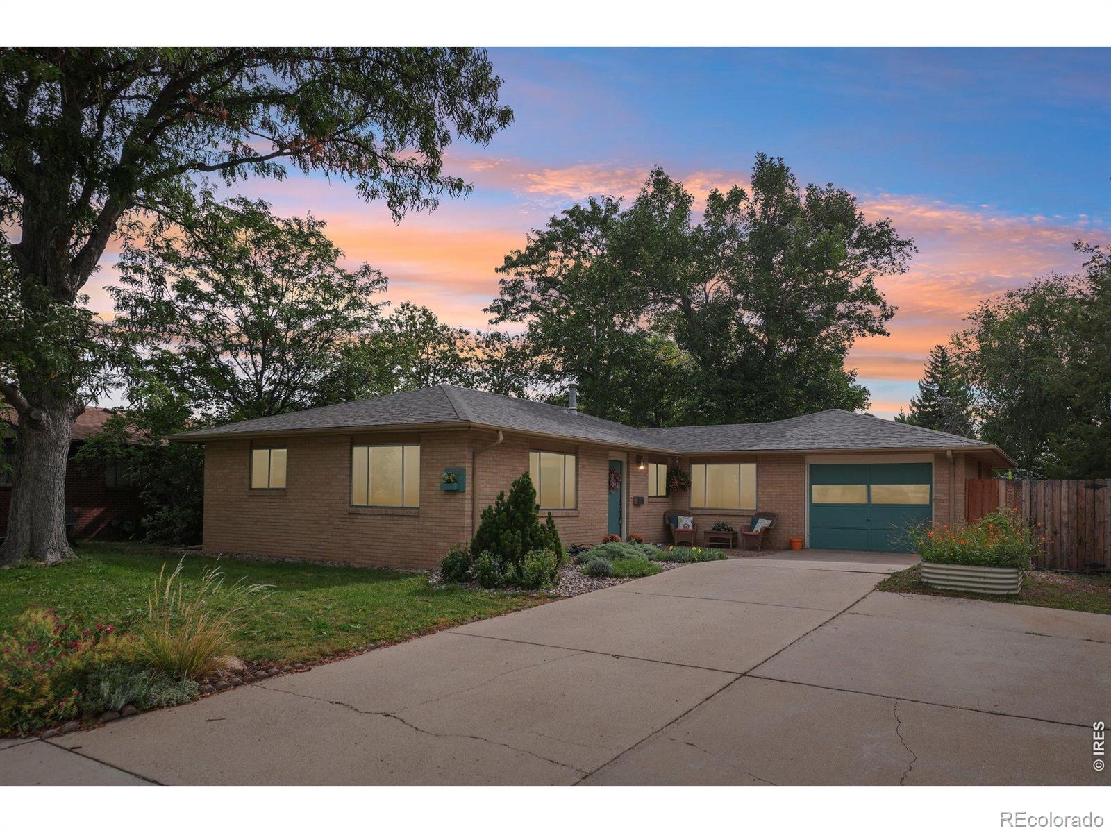 1228 Frontier Drive