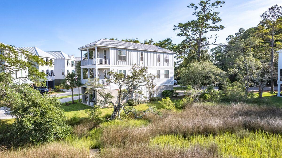 160 Half Shell Court