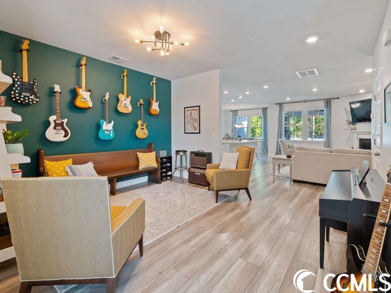 809 Harrison Mill St.