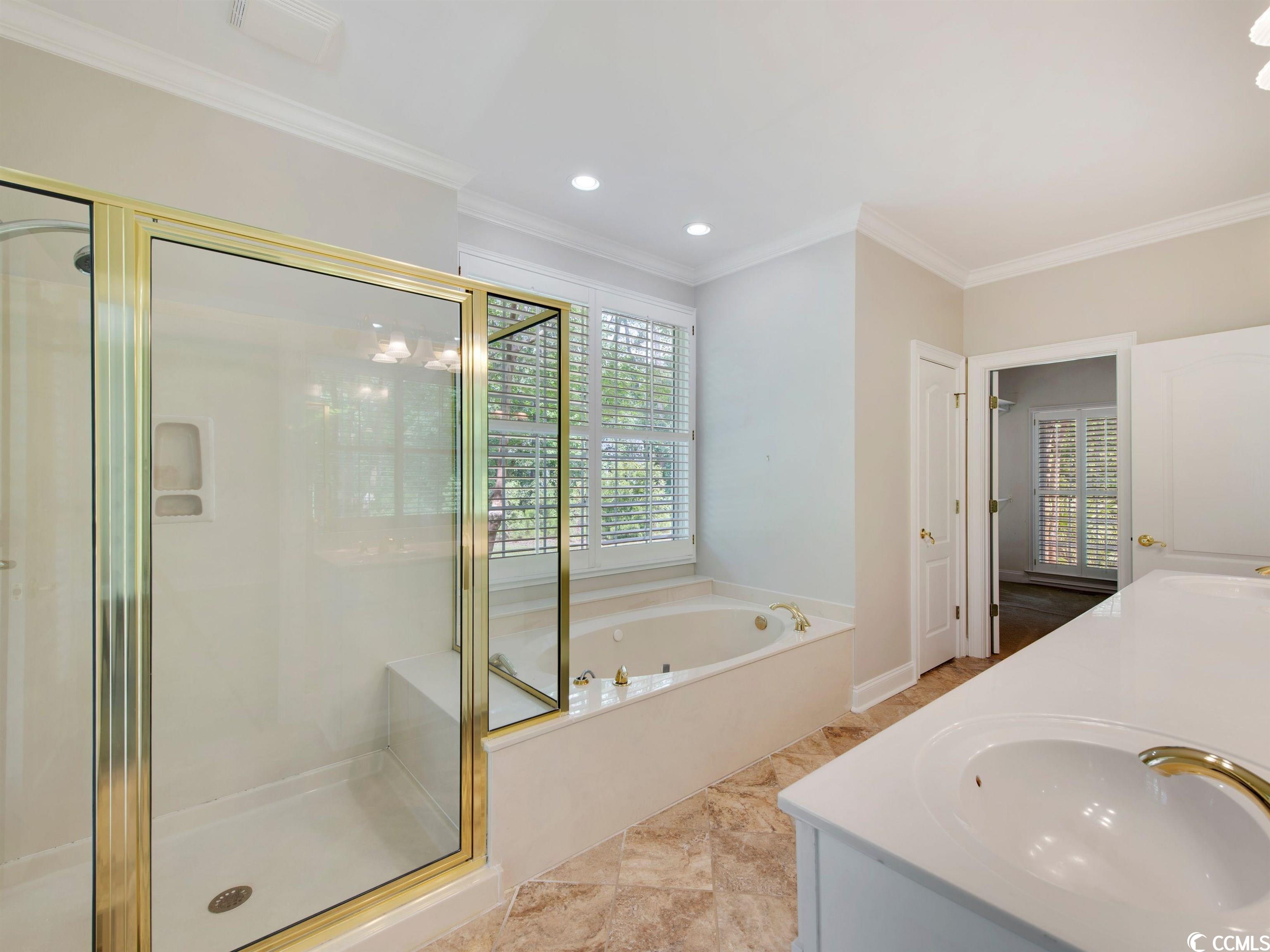 3503 Vanderbilt Blvd.