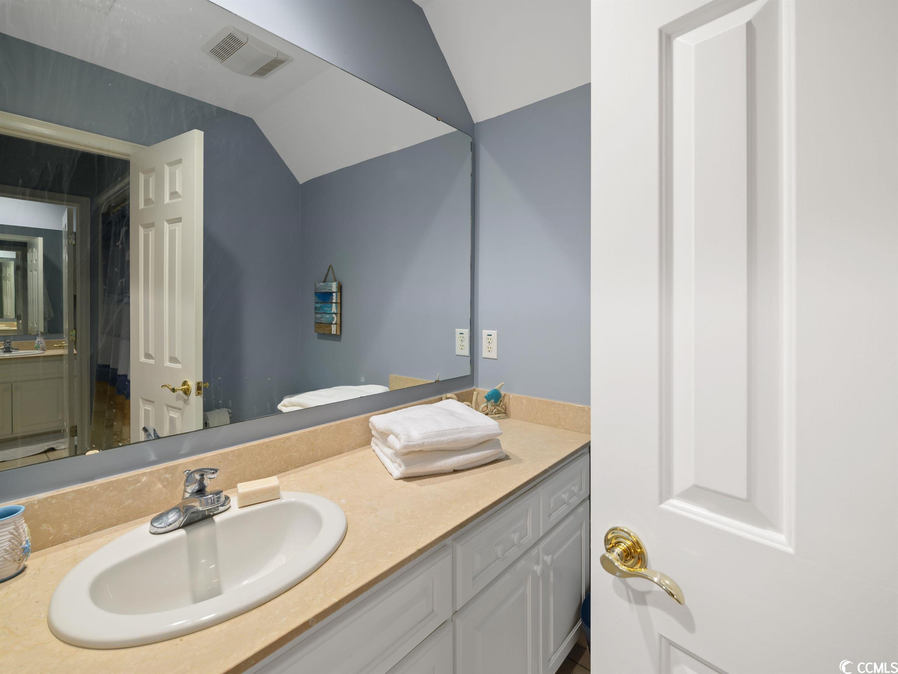 991 Collins Meadow Dr.