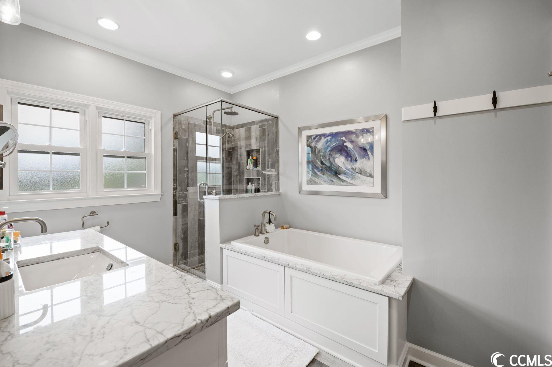 230 Marsh Lake Dr. Unit: 13