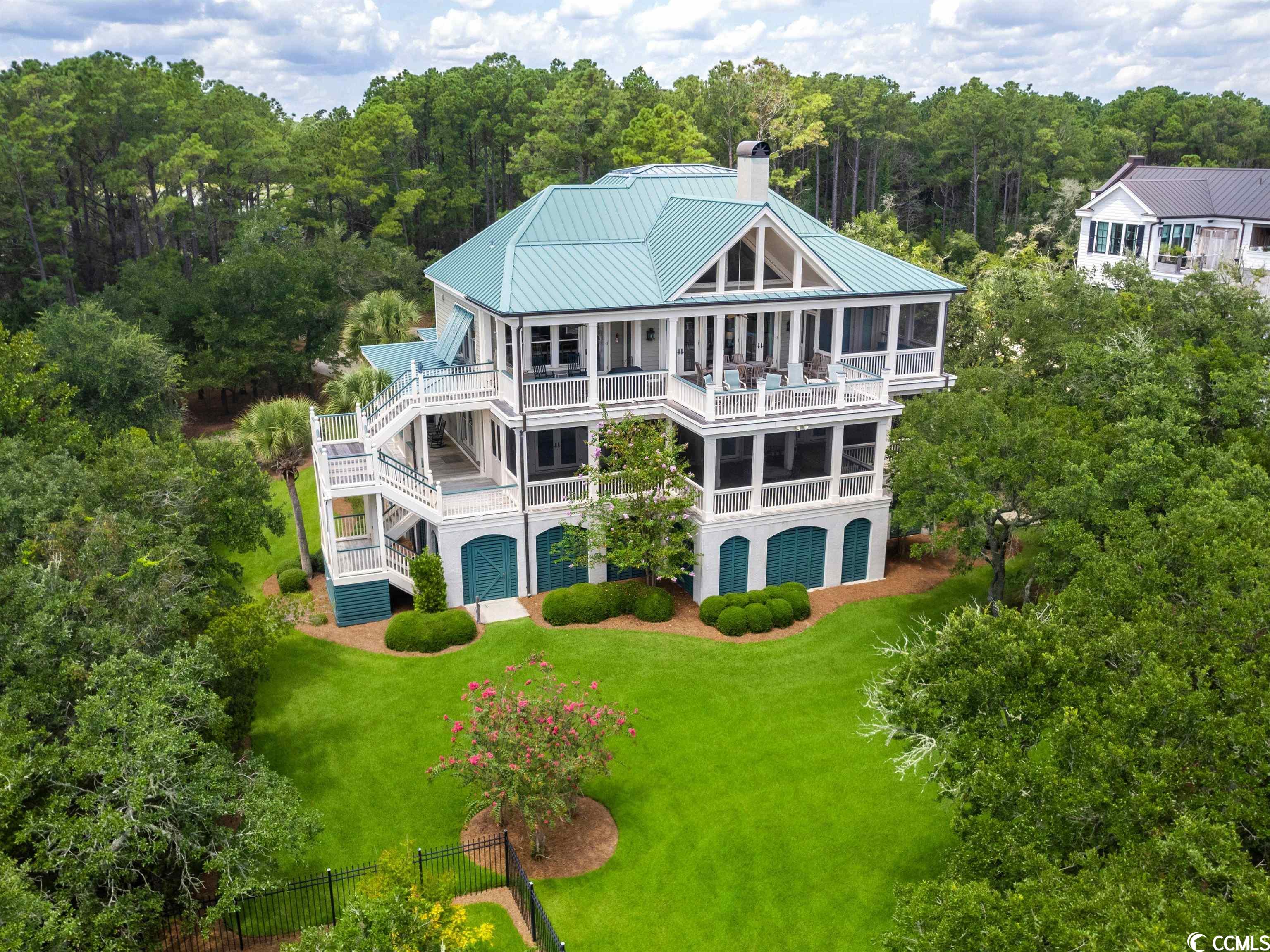 2970 Vanderbilt Blvd.