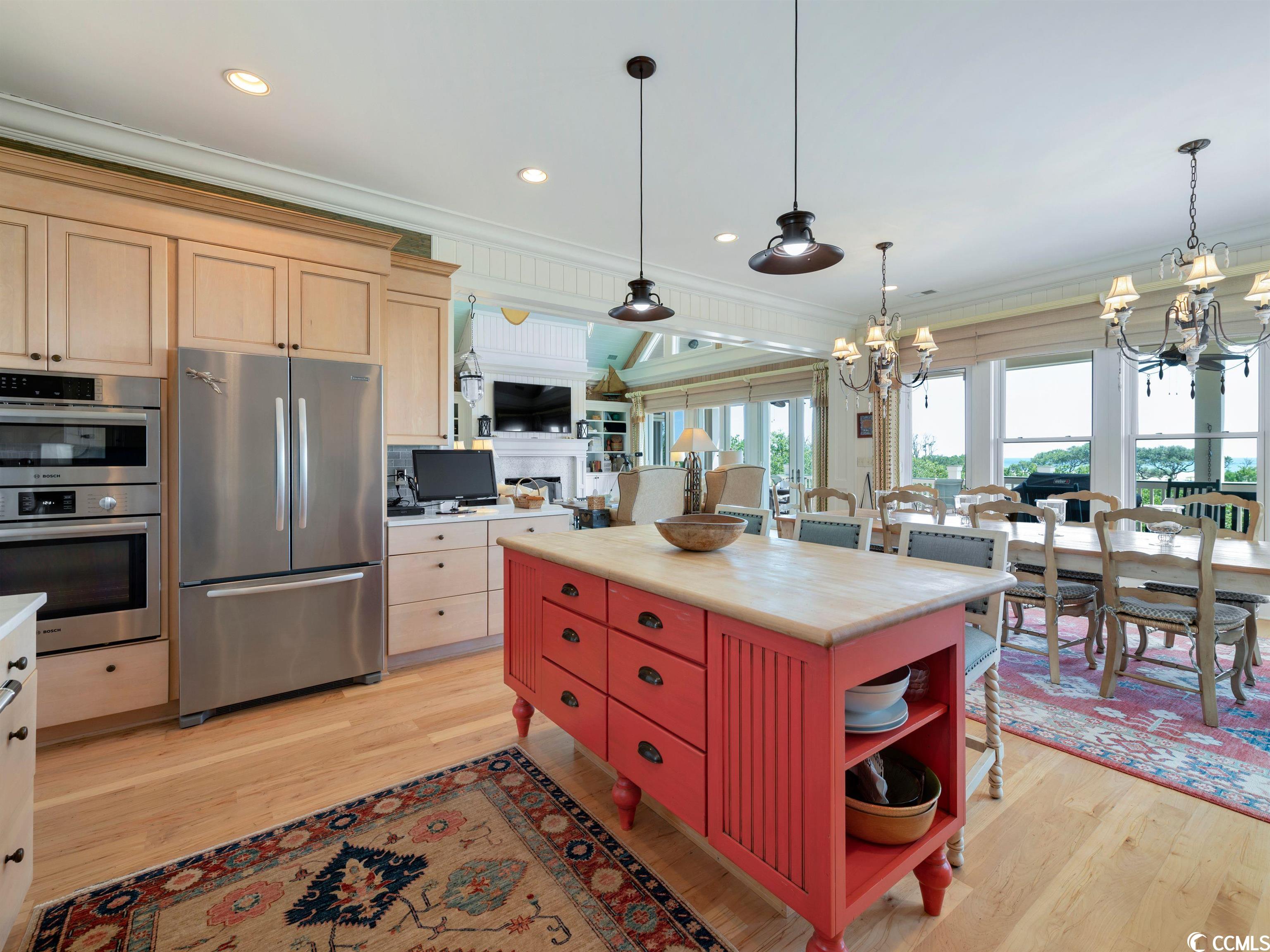 2970 Vanderbilt Blvd.