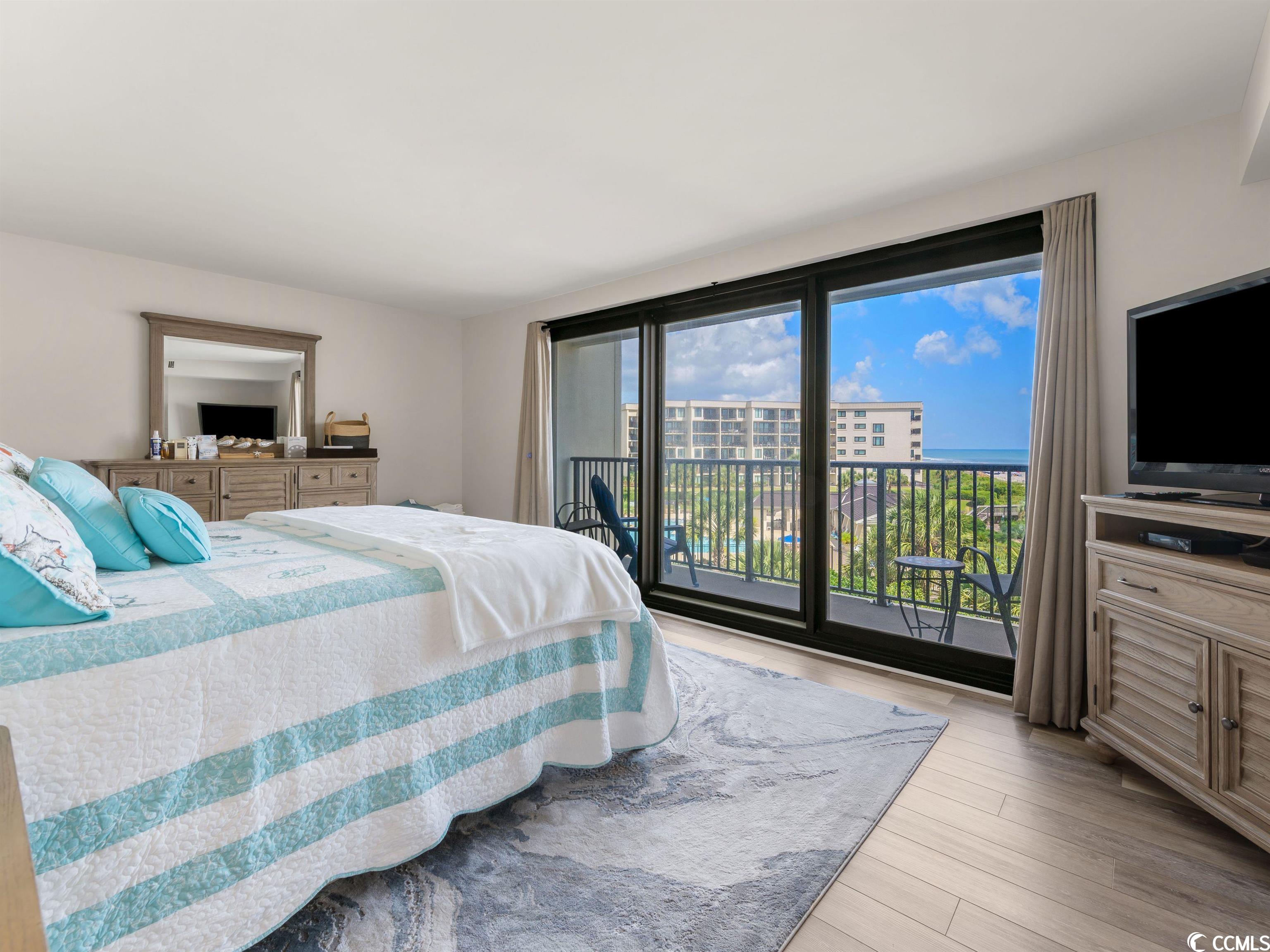 741 Retreat Beach Circle Unit: B-3-B