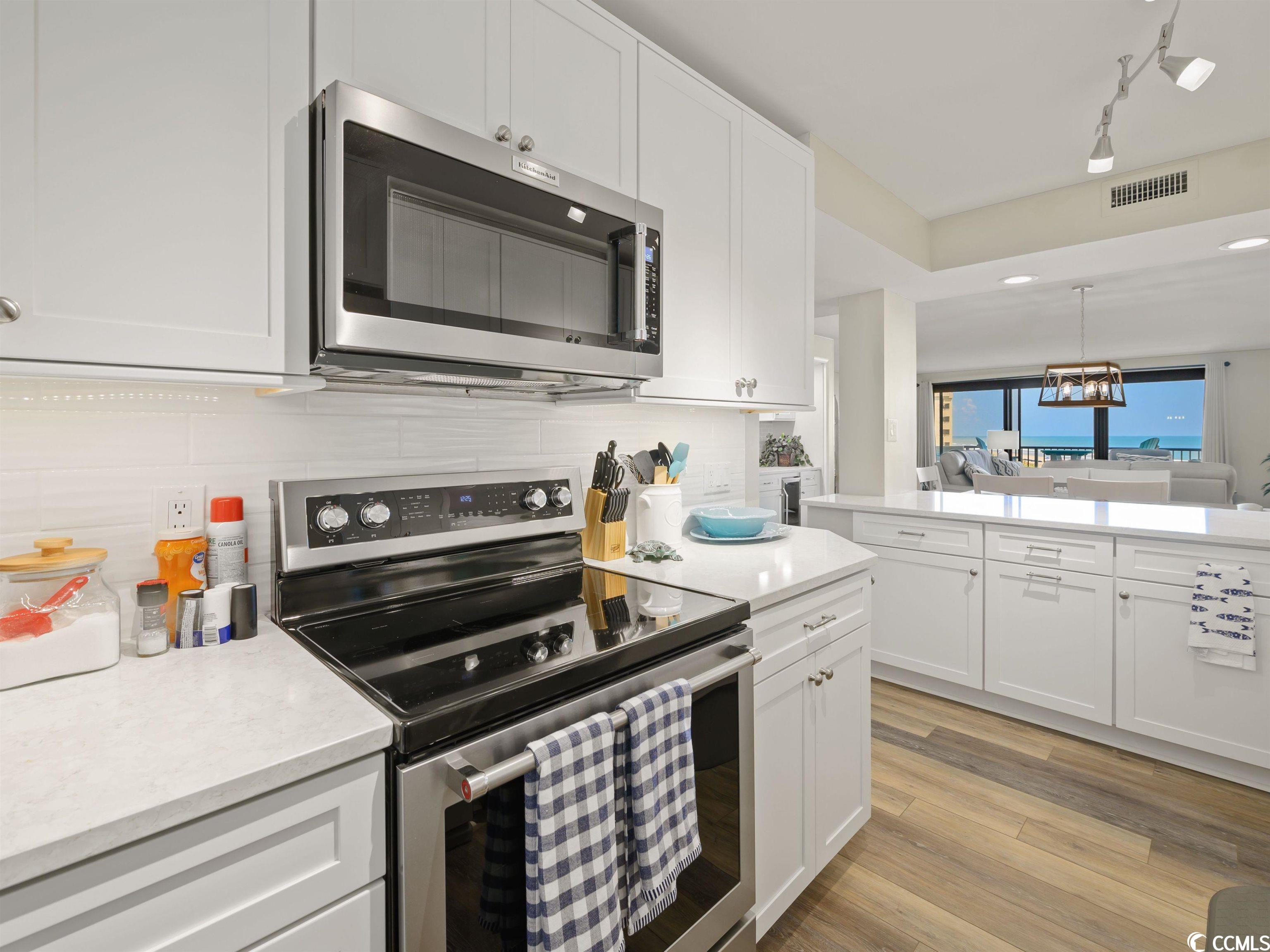 741 Retreat Beach Circle Unit: B-3-B