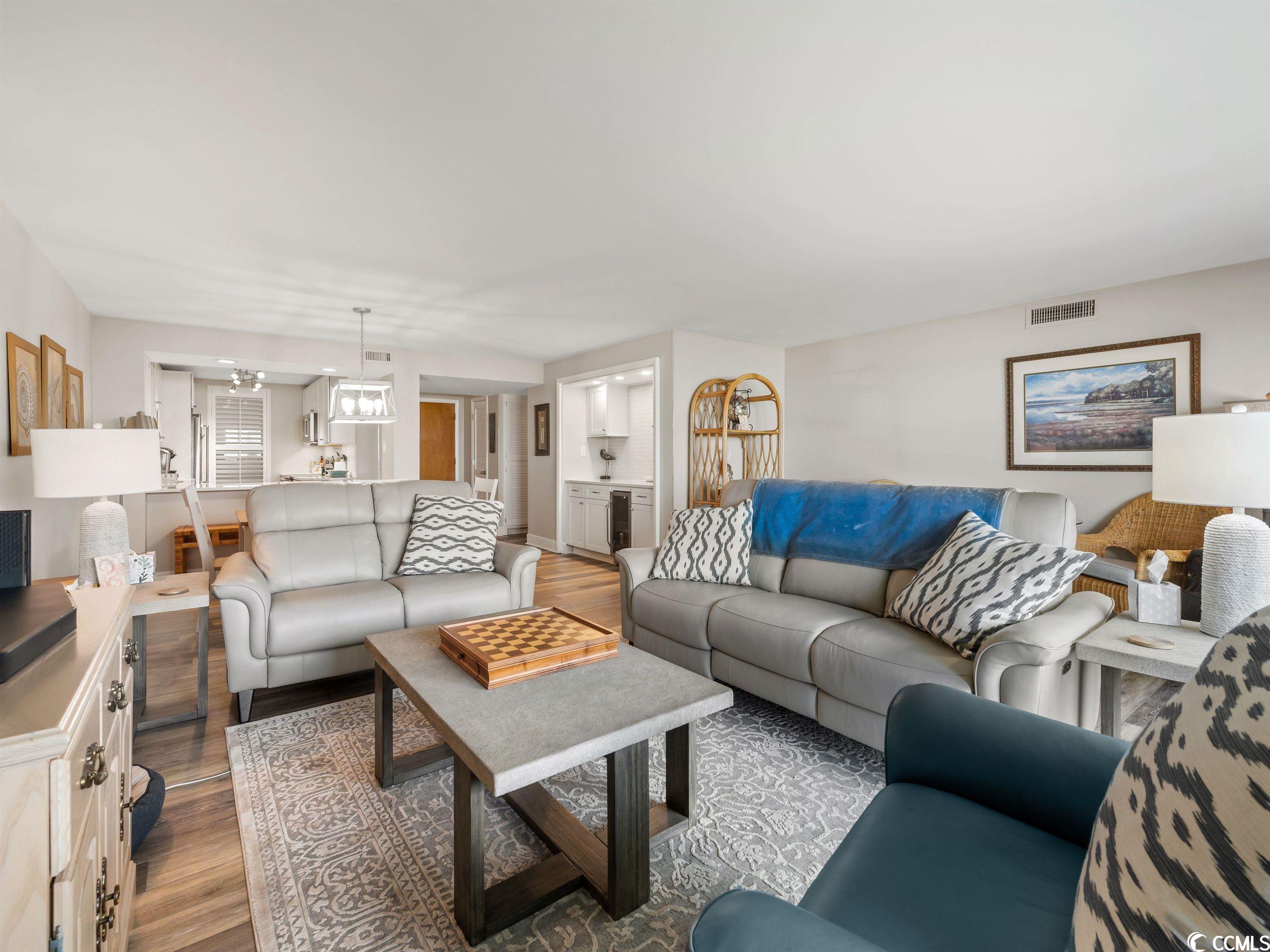 741 Retreat Beach Circle Unit: B-3-B