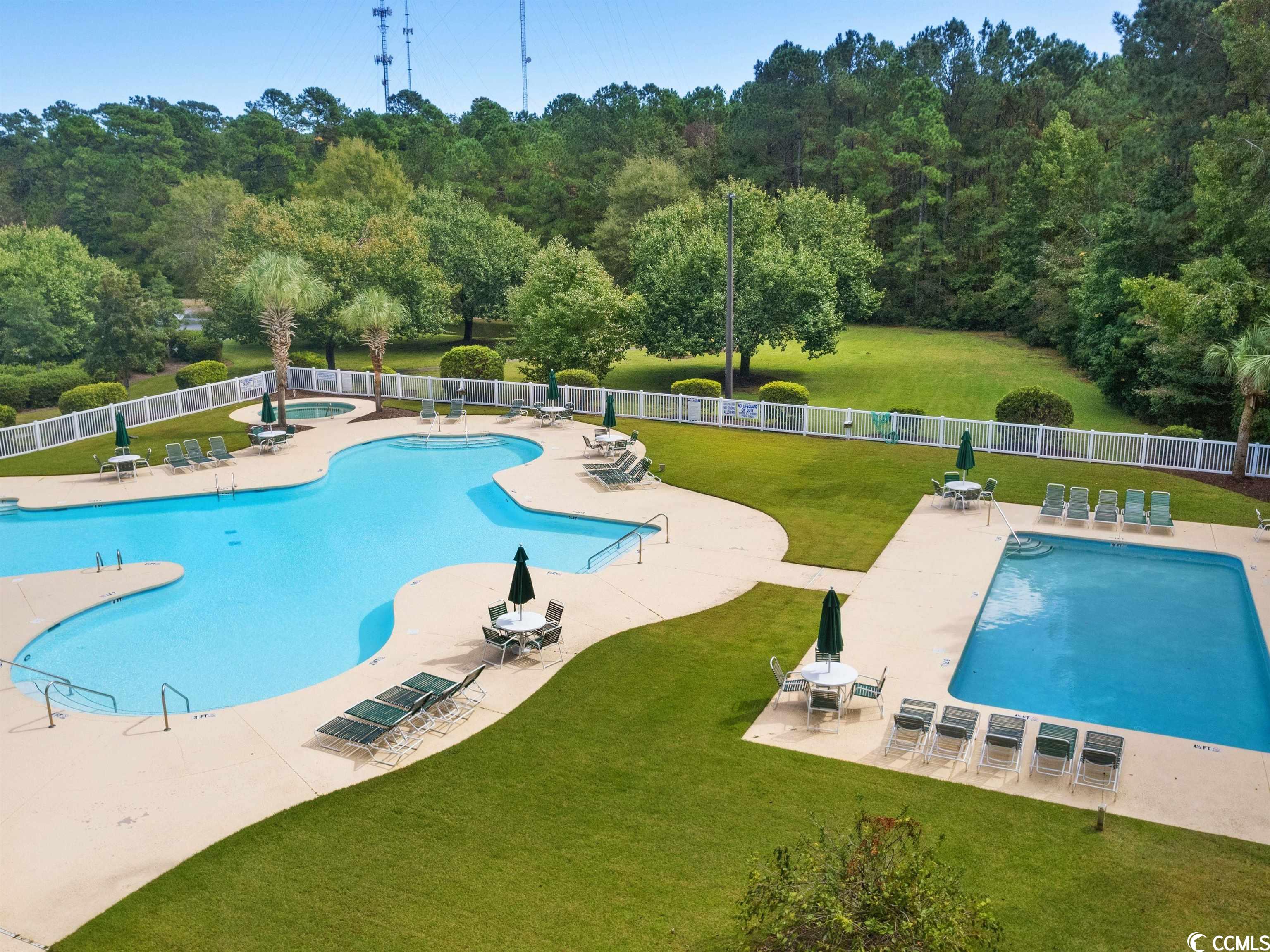 227 Pinehurst Ln. Unit: 6E