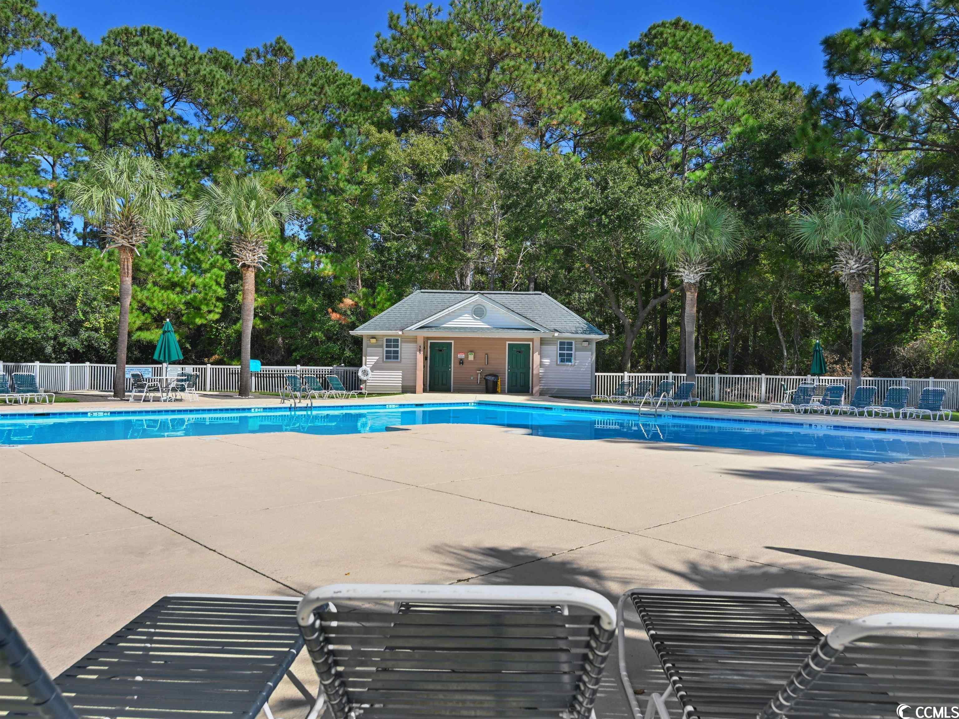 227 Pinehurst Ln. Unit: 6E