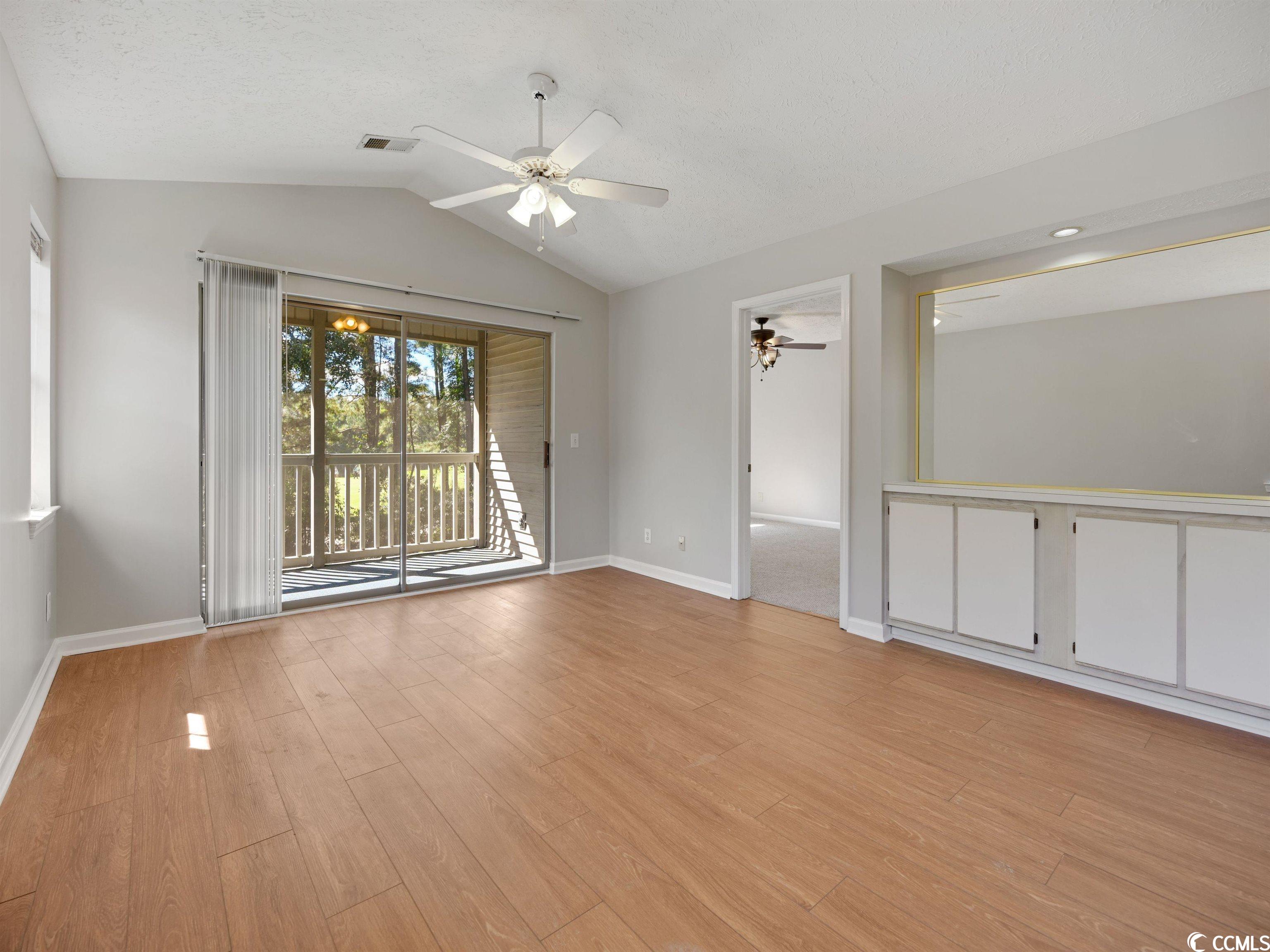 227 Pinehurst Ln. Unit: 6E