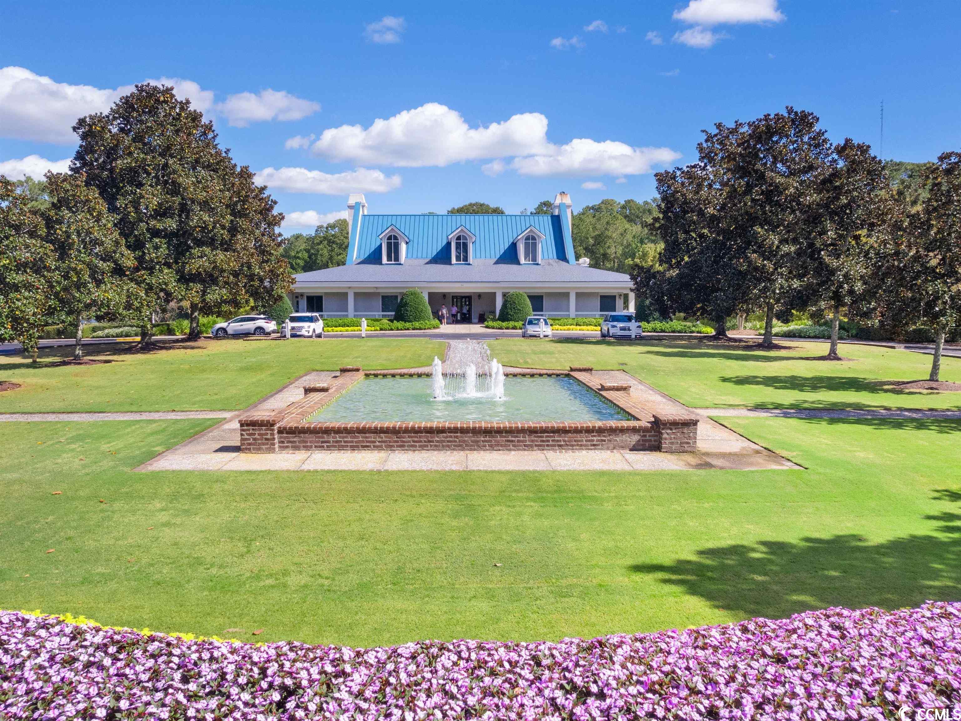 227 Pinehurst Ln. Unit: 6E